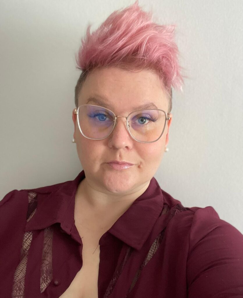 Siimak jenna tyllinen